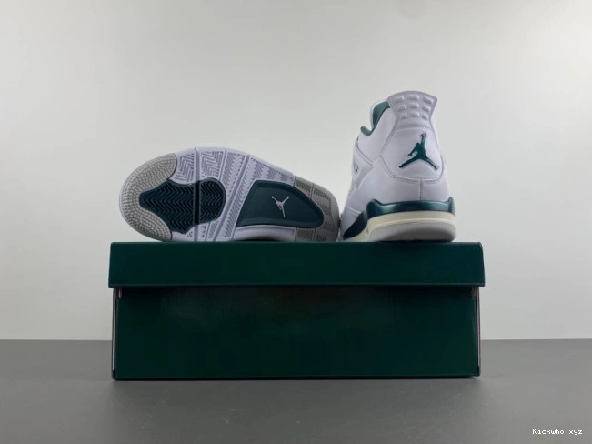 Oxidized Green Jordan Air 4 0710